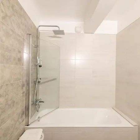 Ξενοδοχείο Logis St Sylvestre 3*