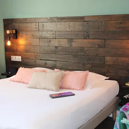 Hotel Logis St Sylvestre 3*