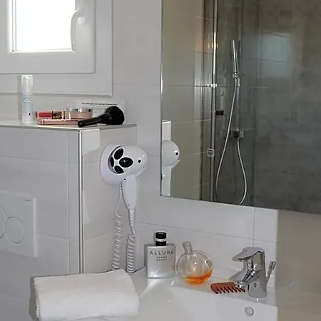 Logis St Sylvestre 3*