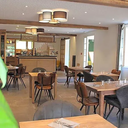 Logis St Sylvestre Hotel