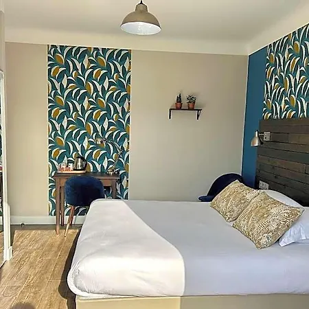 Hotel Logis St Sylvestre 3*