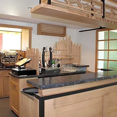 Logis St Sylvestre Hotel 3*