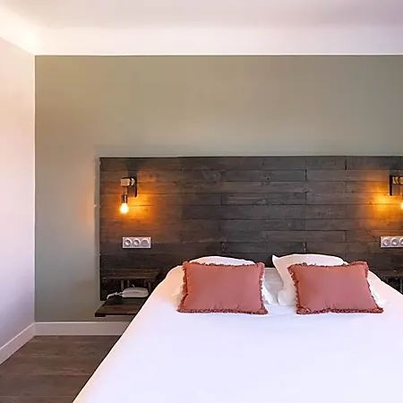 Logis St Sylvestre Hotel 3*