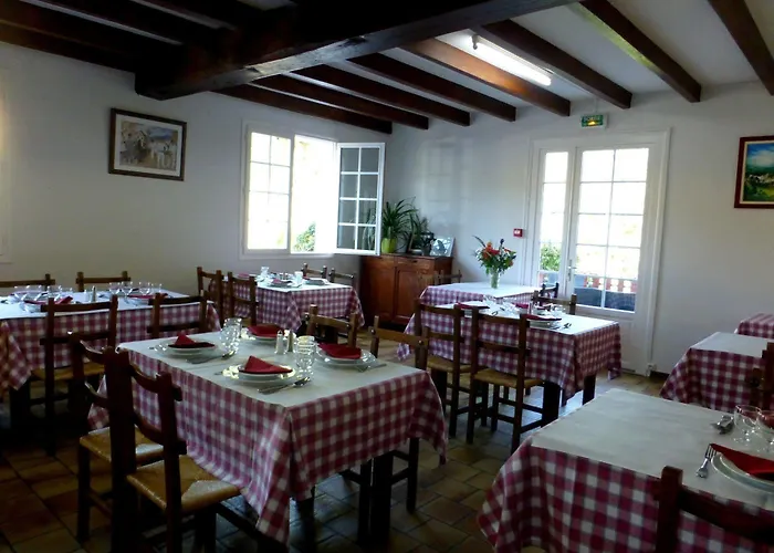 Logis St Sylvestre 3*